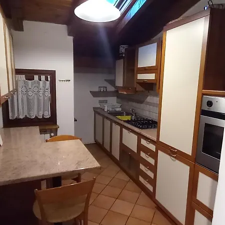 Διαμέρισμα Mansarda Nelle Dolomiti *